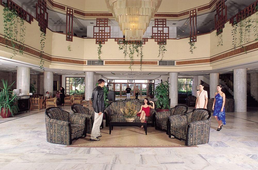 Holiday Inn Safaga Palace 洪加達 外观 照片